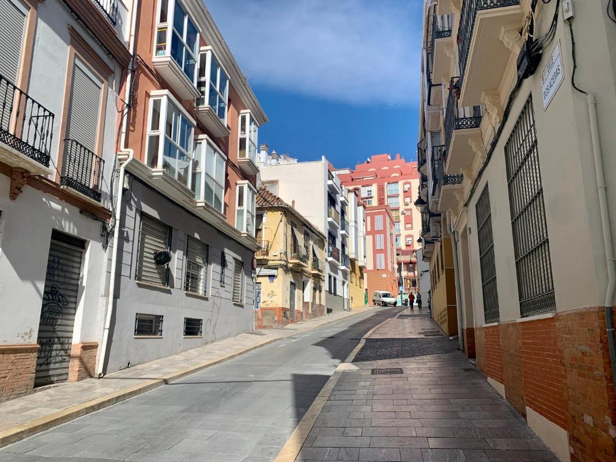 Homely Malaga Refino Bajo G6 Y F6 Exterior foto